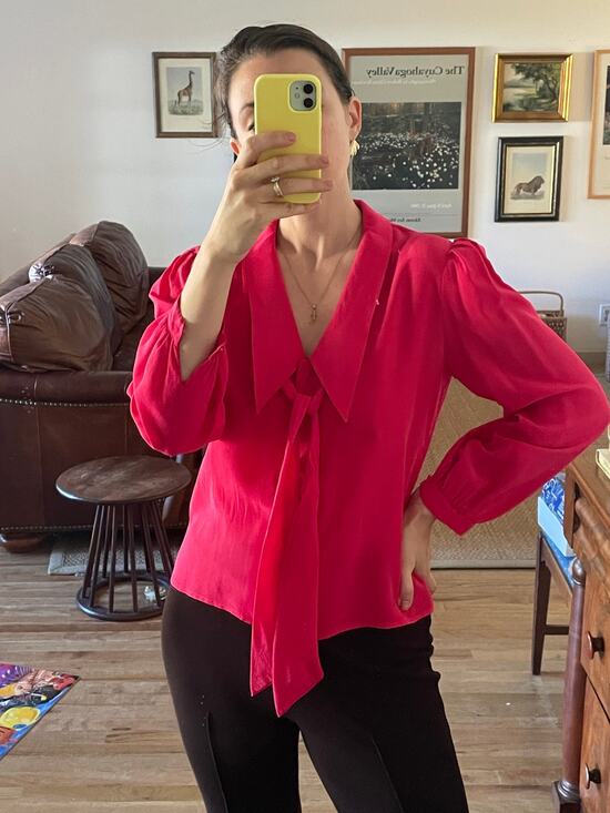 Vintage Tops - Vintage Red Silk Blouse Size Small